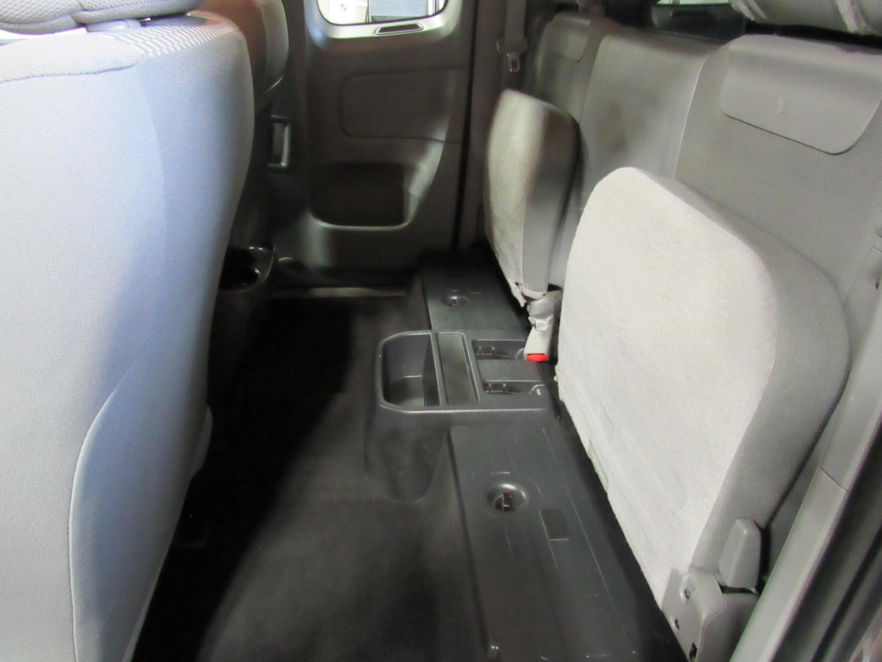 Toyota Tacoma 4WD Access Cab I4 AT (Natl) 2014