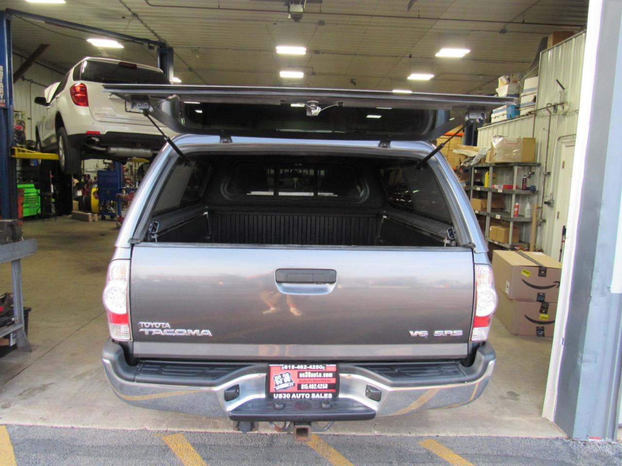 Toyota Tacoma 4WD Access Cab I4 AT (Natl) 2014