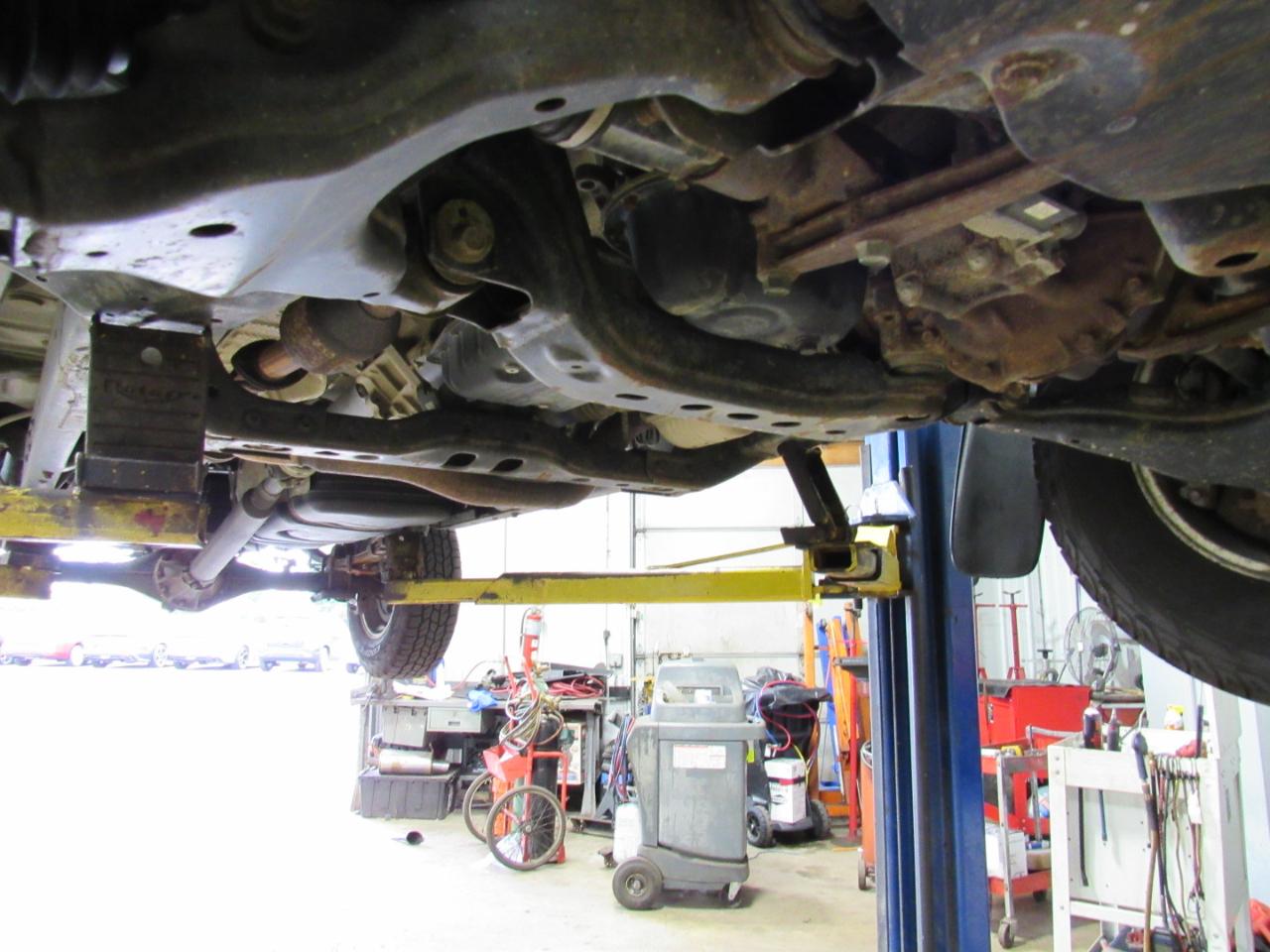 Toyota Tacoma 4WD Access Cab I4 AT (Natl) 2014