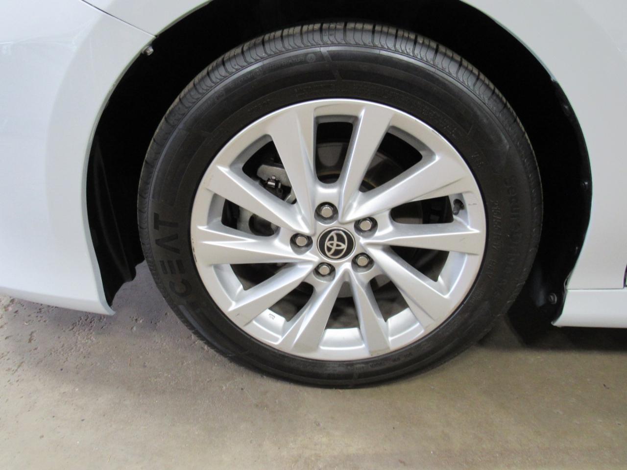 Toyota Camry LE Auto (Natl) 2023