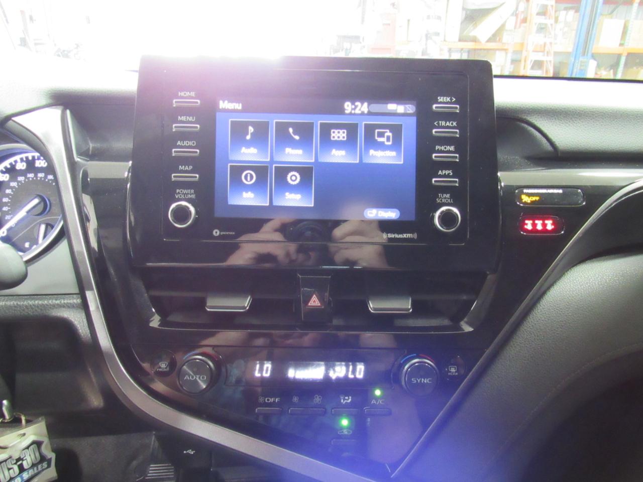 Toyota Camry LE Auto (Natl) 2023
