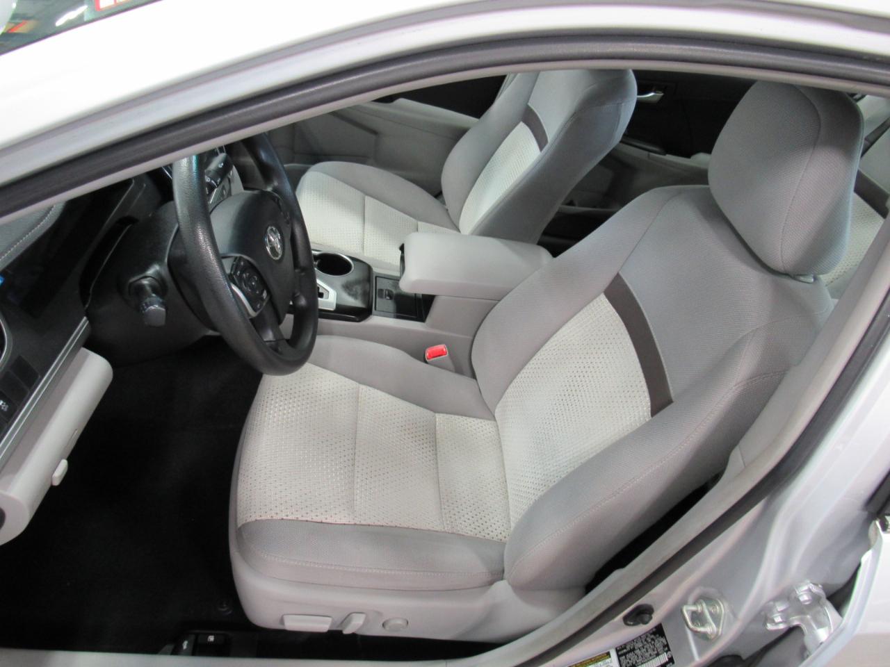 Toyota Camry 2014.5 4dr Sdn I4 Auto SE Sport (Natl) 2014