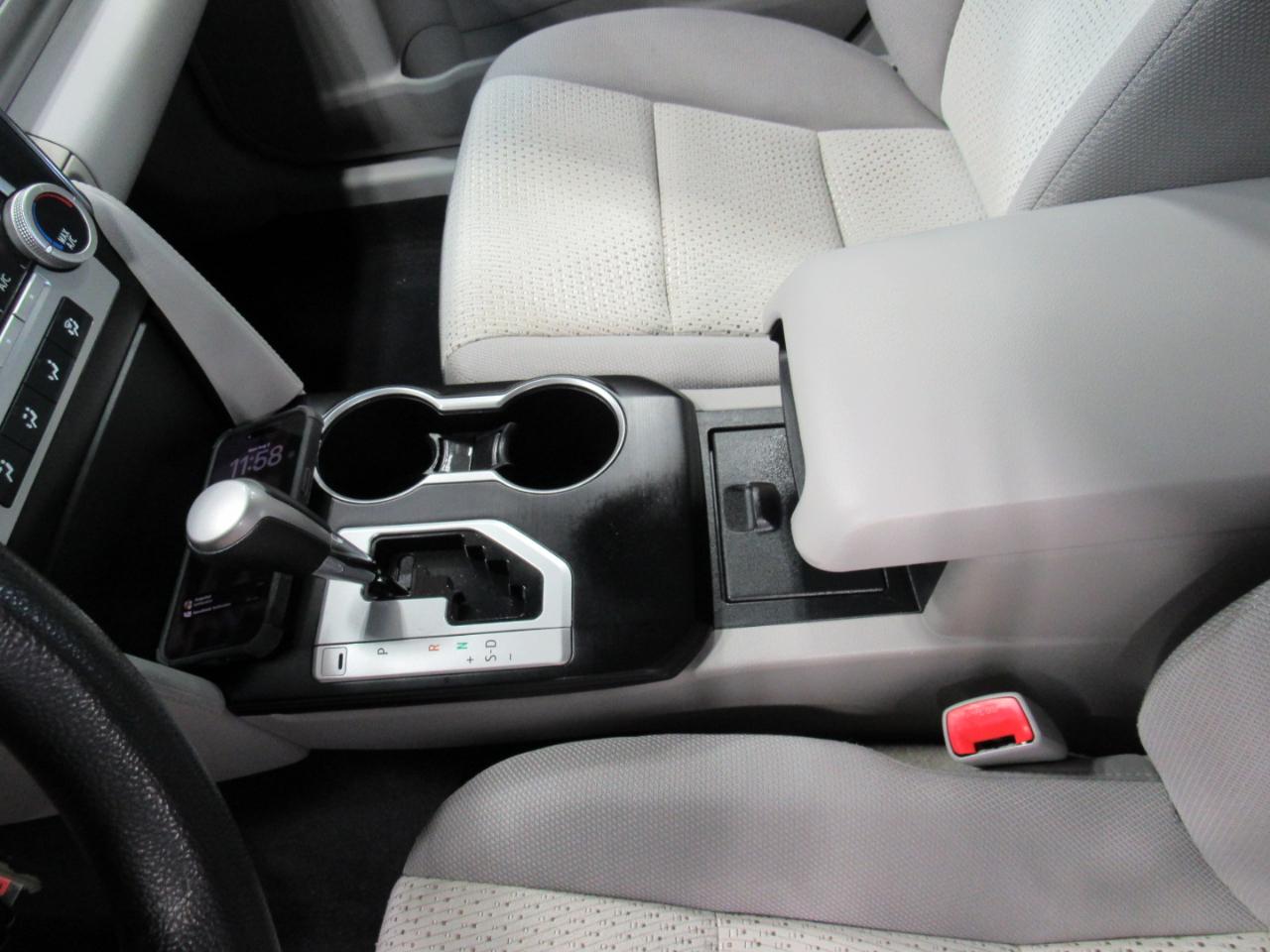 Toyota Camry 2014.5 4dr Sdn I4 Auto SE Sport (Natl) 2014