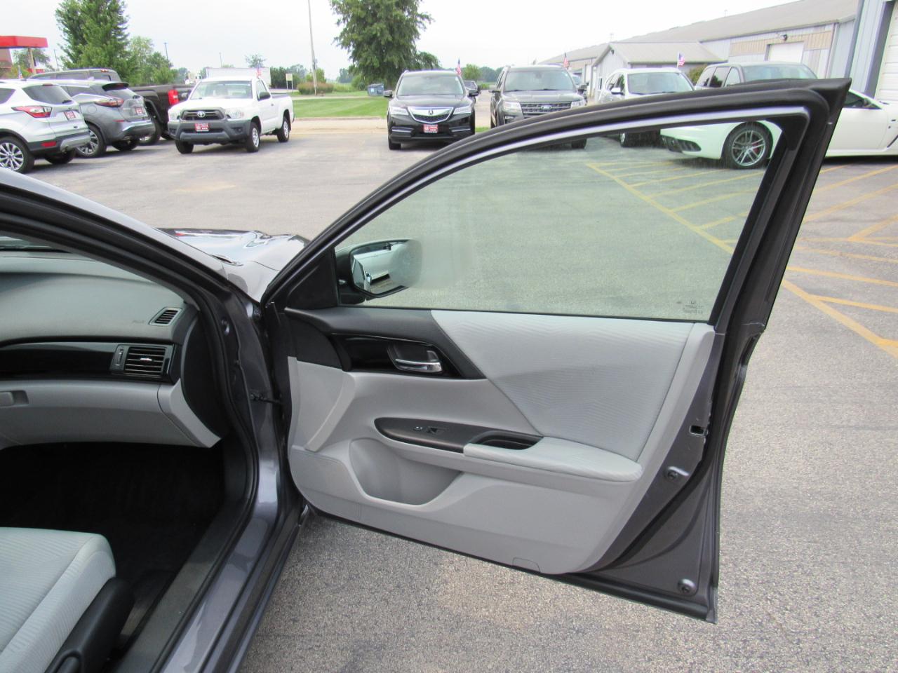 Honda Accord Sedan LX CVT 2017