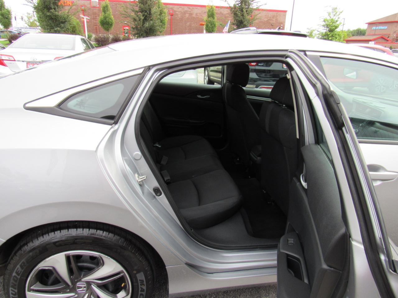Honda Civic Sedan LX CVT 2019