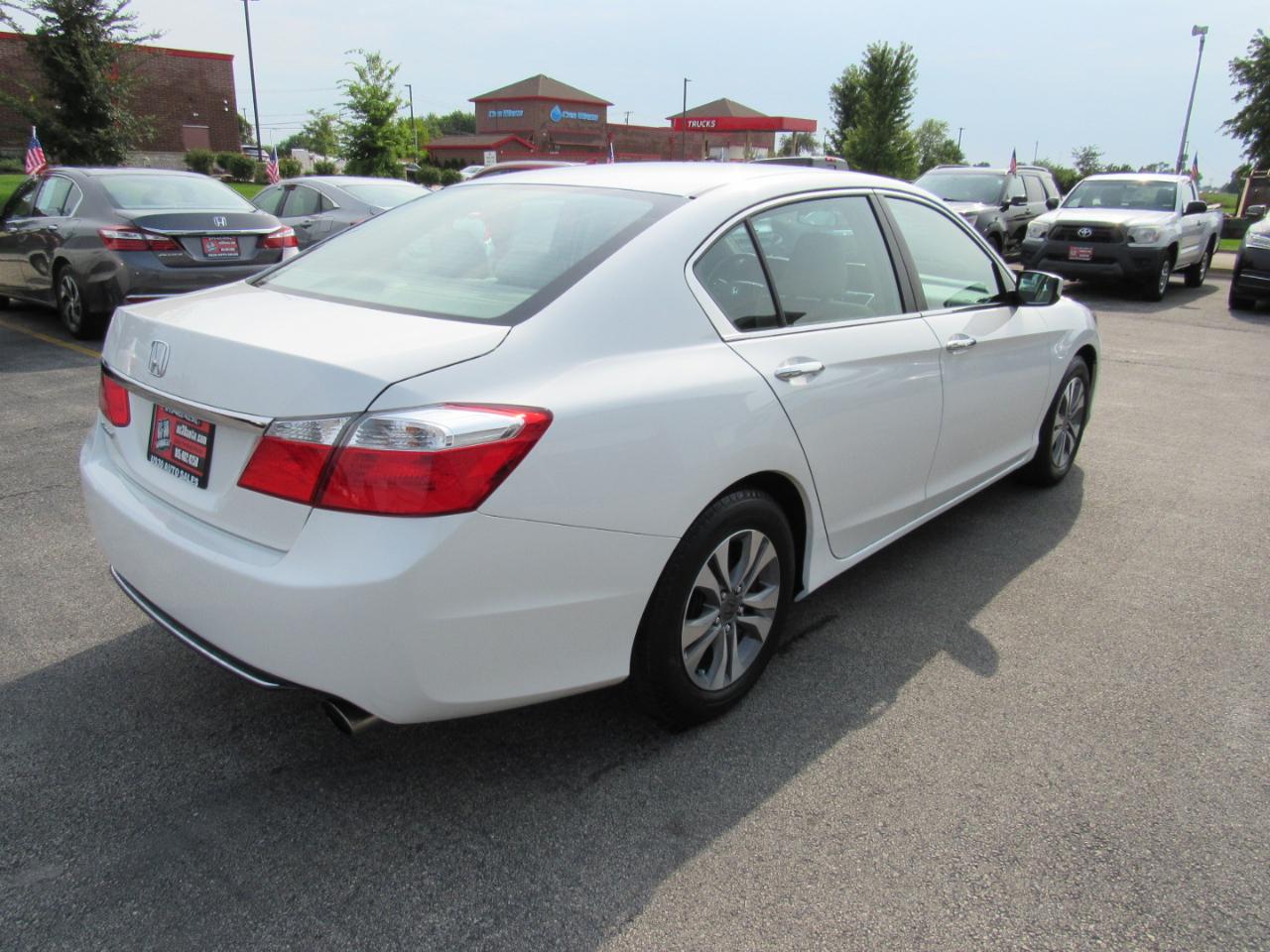 Honda Accord Sedan 4dr I4 CVT LX 2014