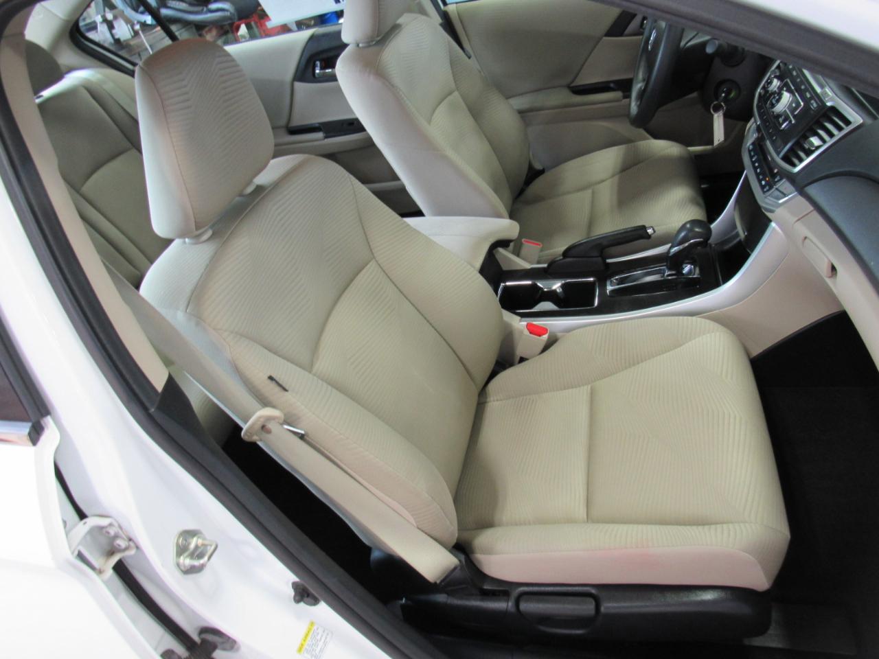 Honda Accord Sedan 4dr I4 CVT LX 2014