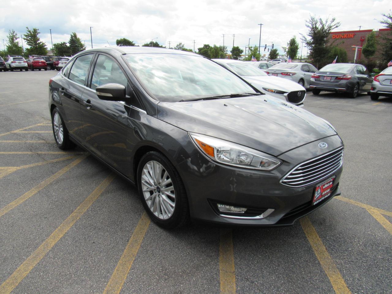 Ford Focus Titanium Sedan 2017