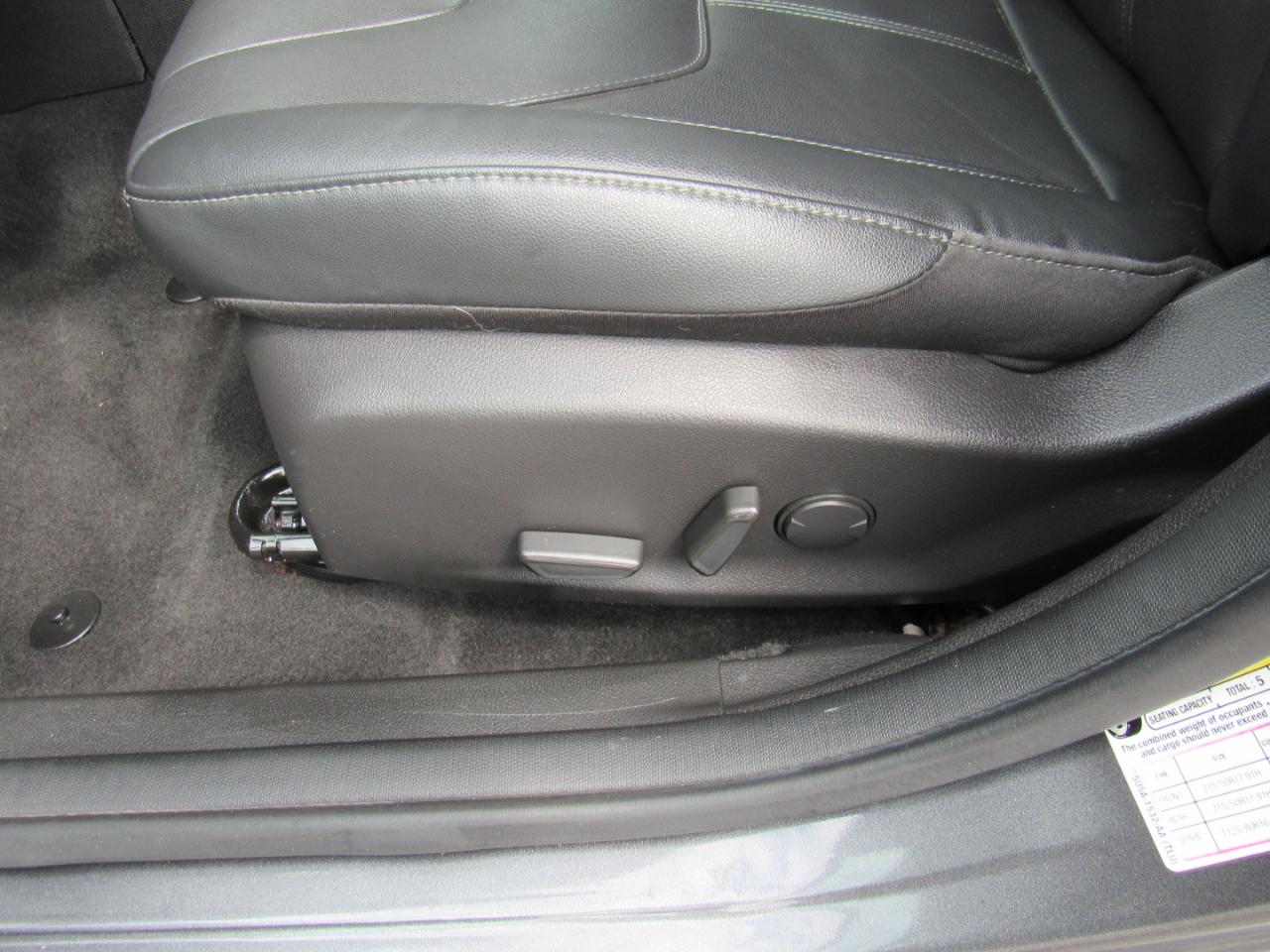 Ford Focus Titanium Sedan 2017