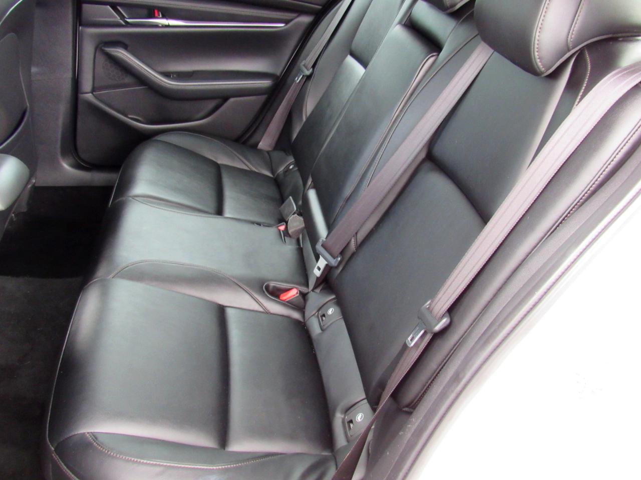 Mazda Mazda3 Sedan FWD w/Select Pkg 2019