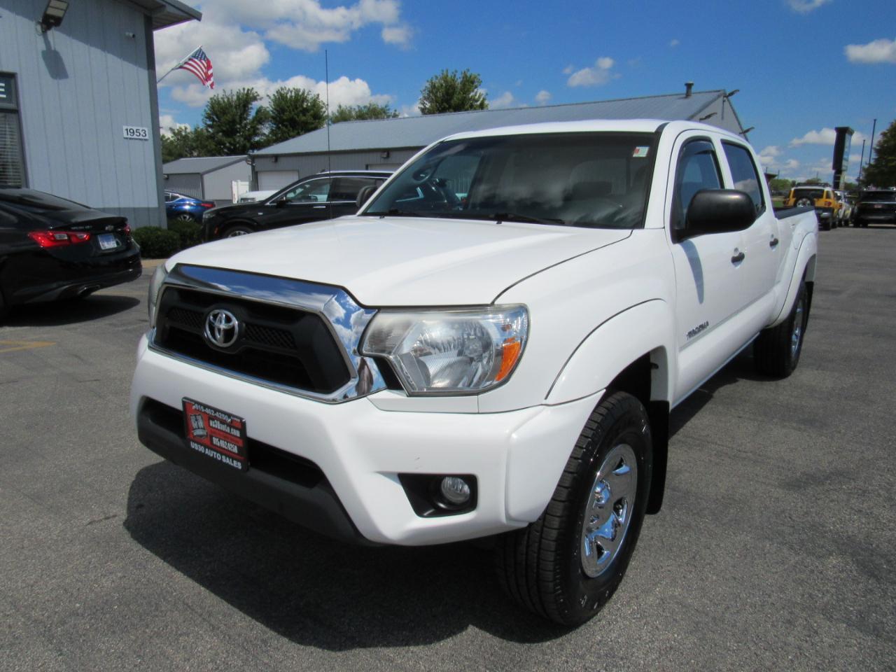 Toyota Tacoma 4WD Double Cab LB V6 AT (Natl) 2014
