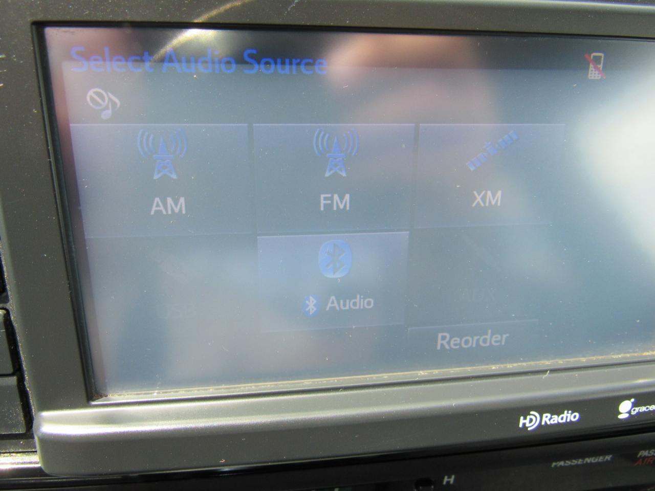 Toyota Tacoma 4WD Double Cab LB V6 AT (Natl) 2014
