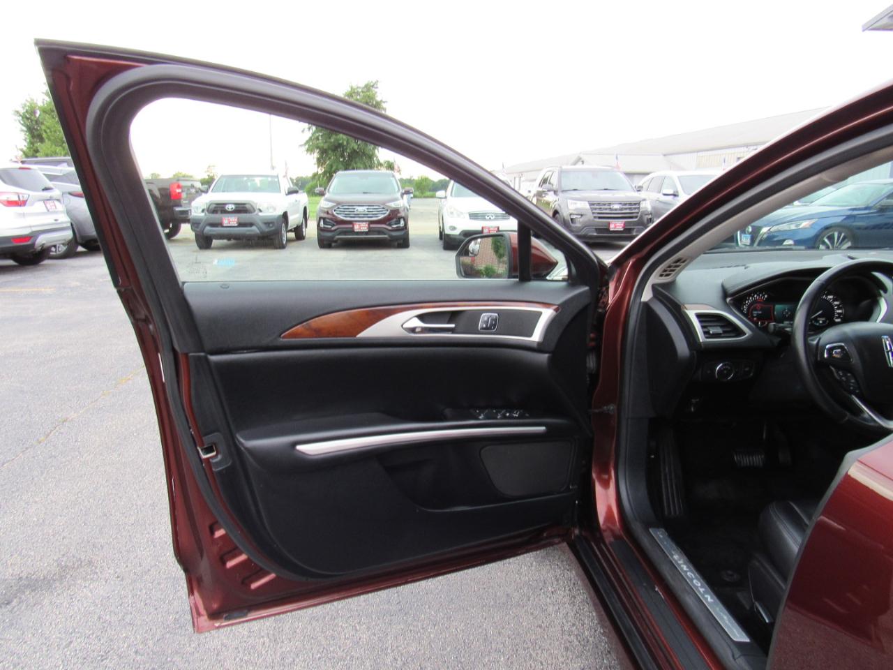 Lincoln MKZ 4dr Sdn AWD 2016
