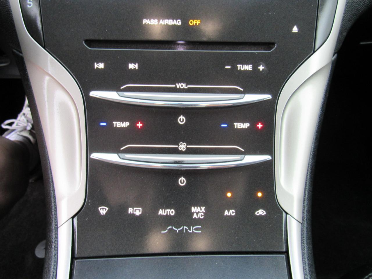Lincoln MKZ 4dr Sdn AWD 2016