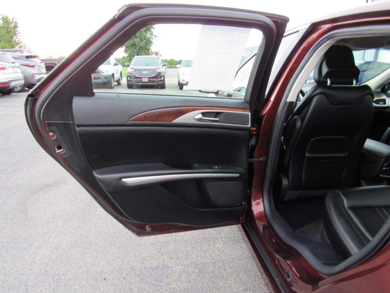 Lincoln MKZ 4dr Sdn AWD 2016