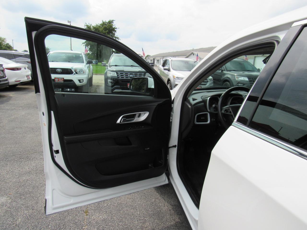 Chevrolet Equinox AWD 4dr LT w/1LT 2017