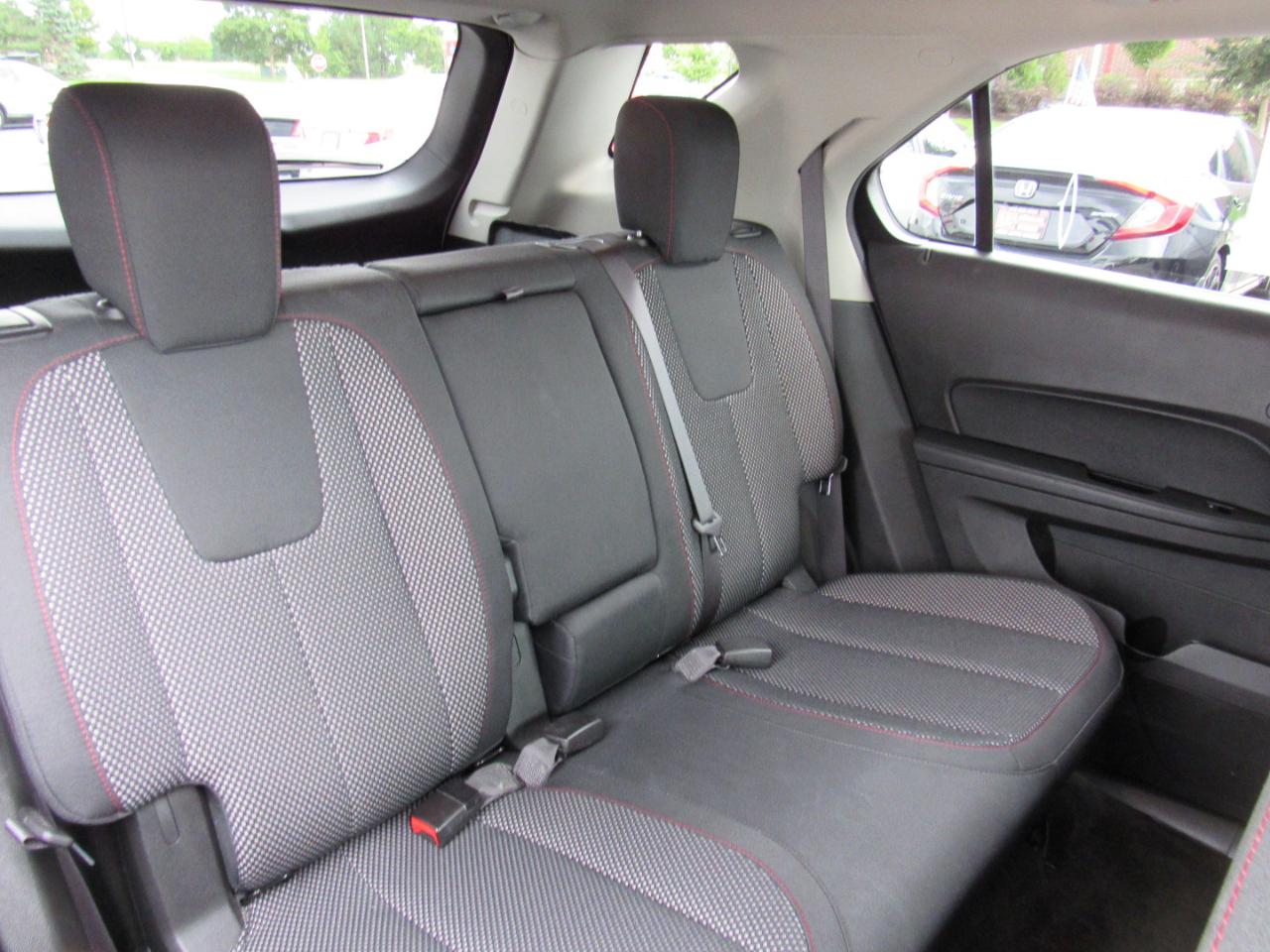Chevrolet Equinox AWD 4dr LT w/1LT 2017