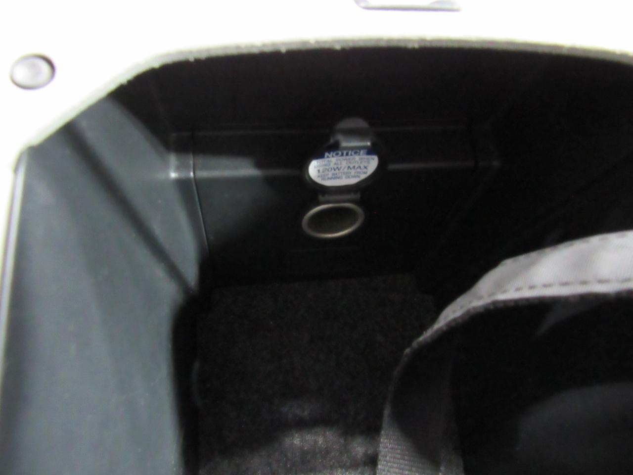 Toyota RAV4 4WD 4dr V6 5-Spd AT Ltd (Natl) 2011