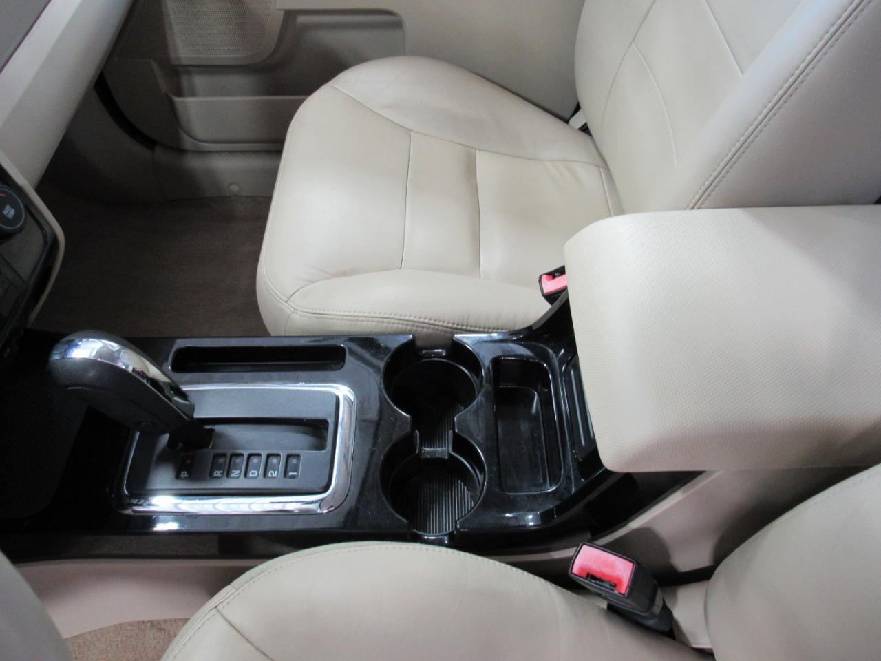 Ford Escape 4WD 4dr V6 Auto Limited 2008