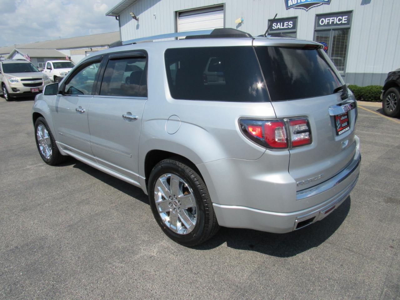 GMC Acadia AWD 4dr Denali 2015