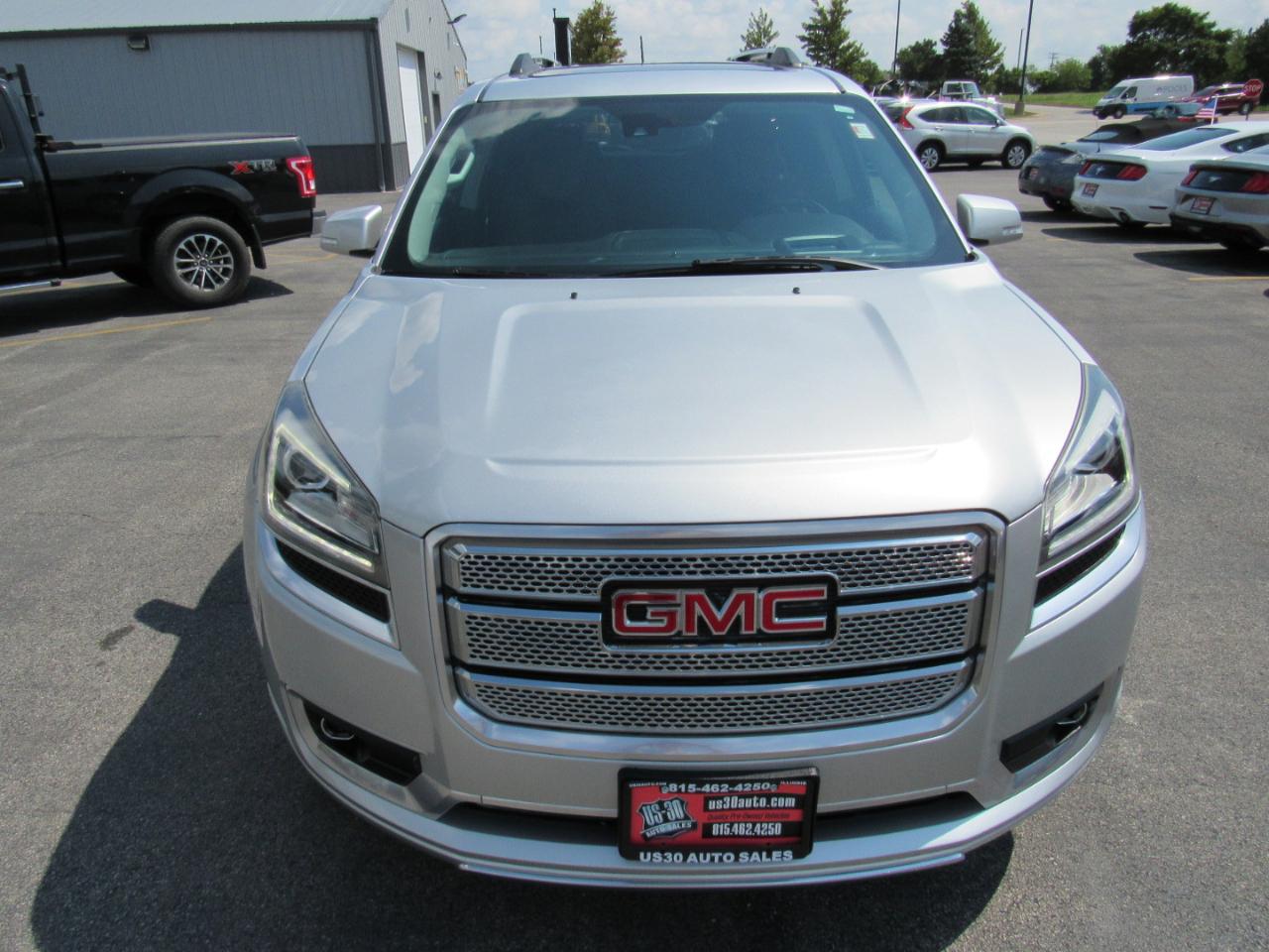 GMC Acadia AWD 4dr Denali 2015