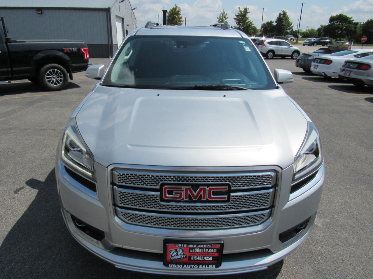 GMC Acadia AWD 4dr Denali 2015