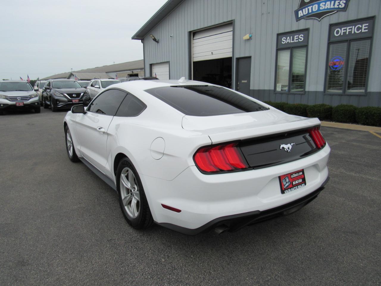 Ford Mustang EcoBoost Fastback 2020