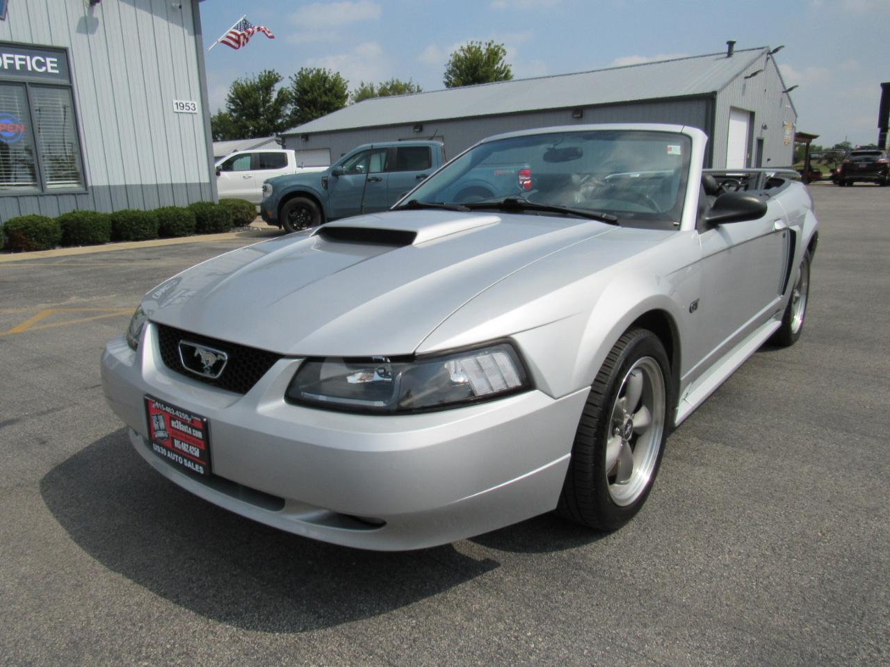 Ford Mustang 2dr Convertible GT Deluxe 2001