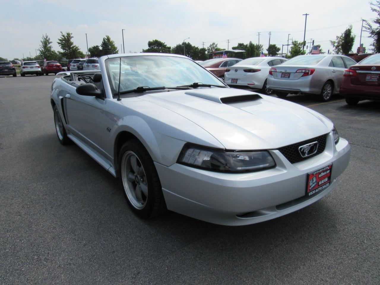 Ford Mustang 2dr Convertible GT Deluxe 2001