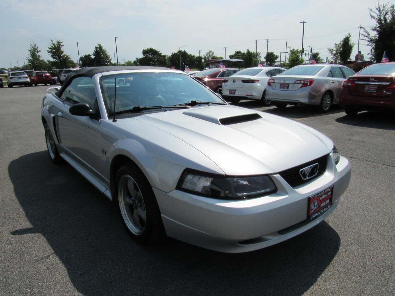 Ford Mustang 2dr Convertible GT Deluxe 2001