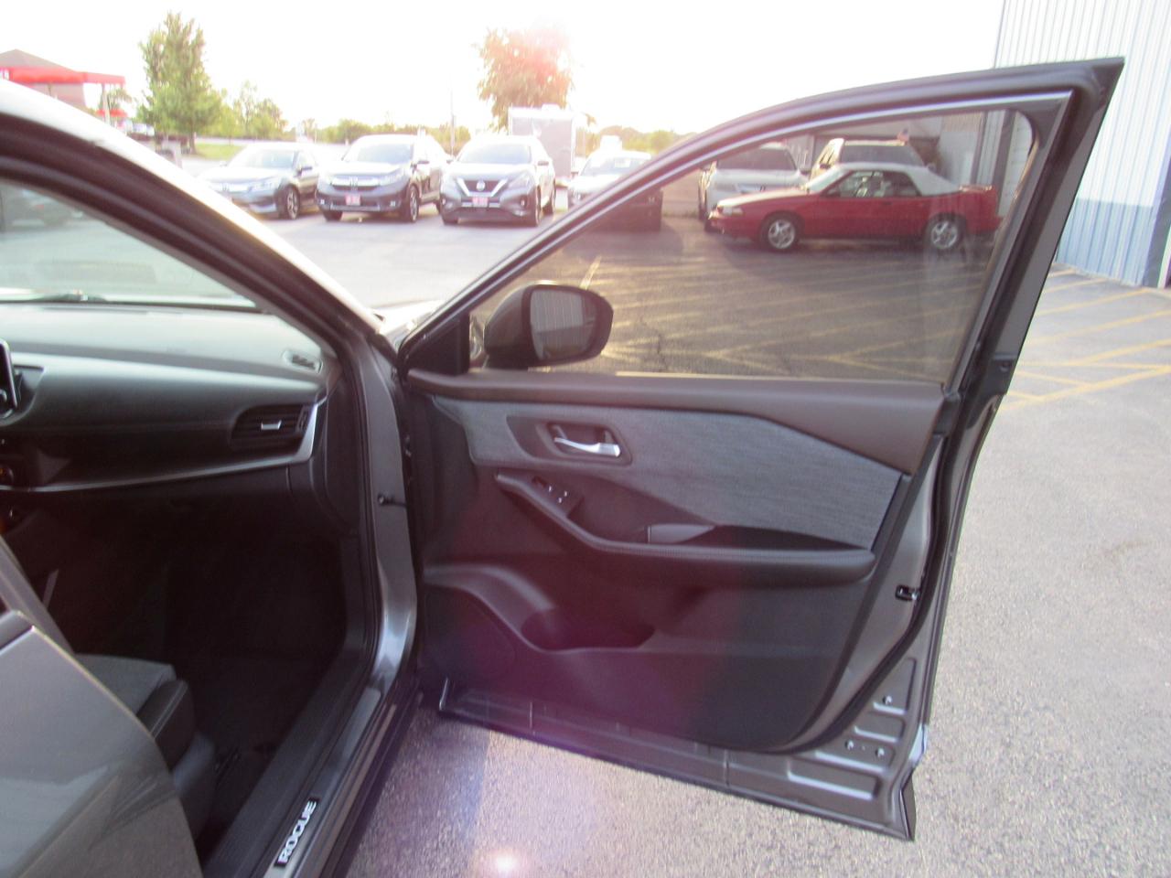 Nissan Rogue AWD SV 2023