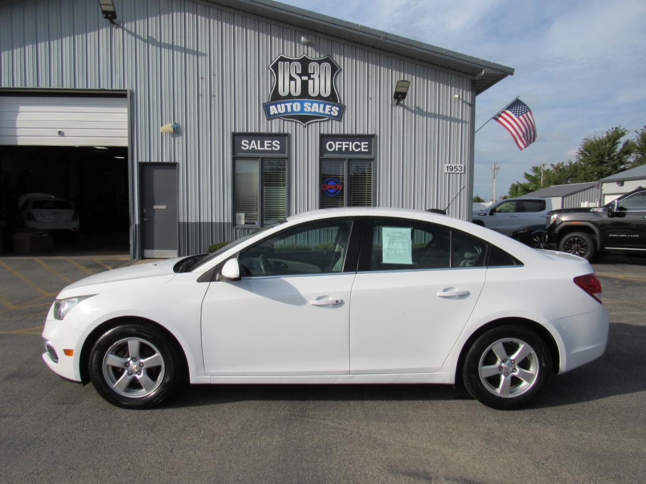Chevrolet Cruze Limited 4dr Sdn Auto LT w/1LT 2016