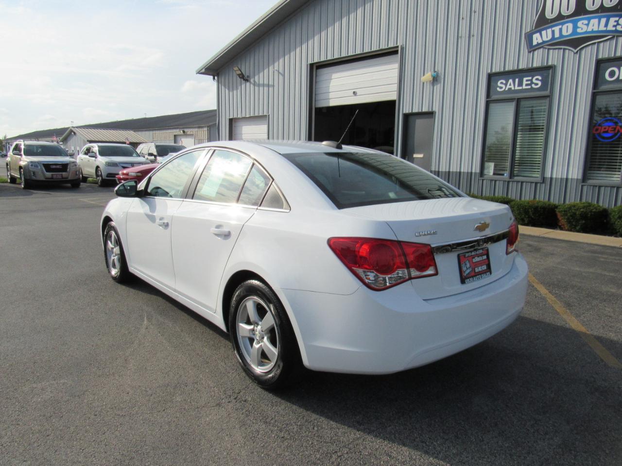 Chevrolet Cruze Limited 4dr Sdn Auto LT w/1LT 2016