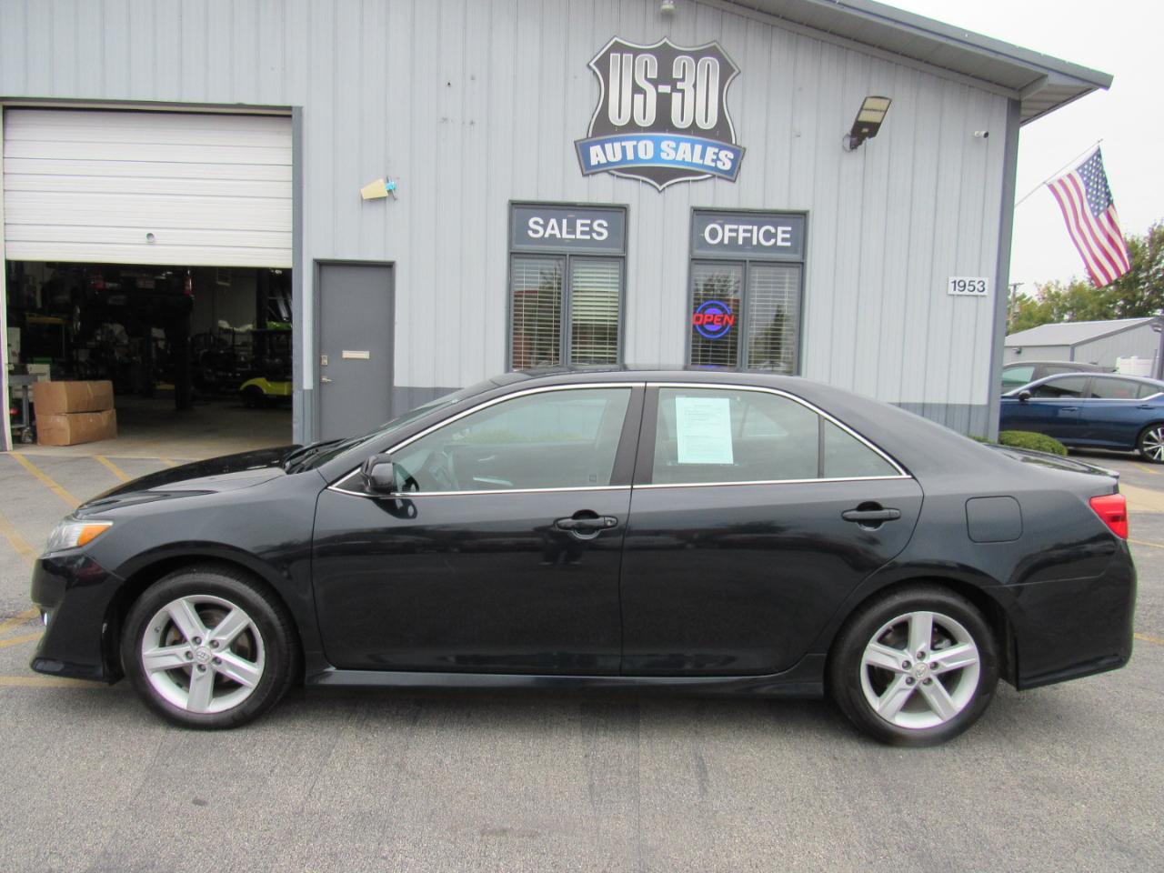 Toyota Camry 4dr Sdn I4 Auto SE Sport Limited Edition (Natl) 2012