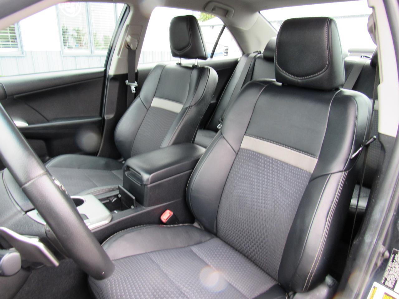 Toyota Camry 4dr Sdn I4 Auto SE Sport Limited Edition (Natl) 2012