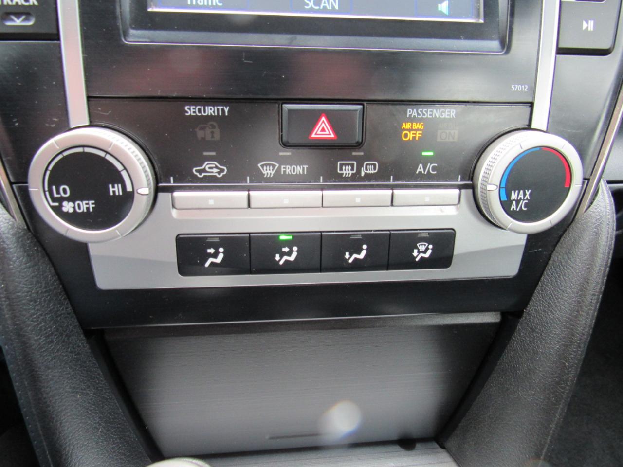Toyota Camry 4dr Sdn I4 Auto SE Sport Limited Edition (Natl) 2012