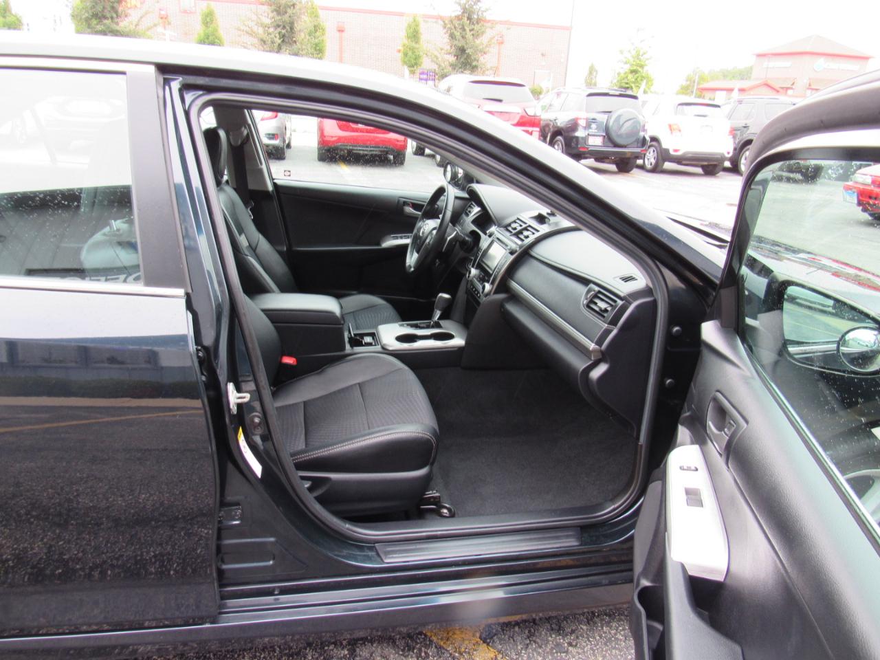 Toyota Camry 4dr Sdn I4 Auto SE Sport Limited Edition (Natl) 2012