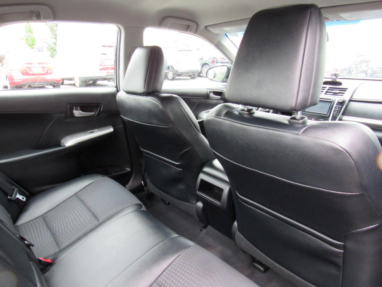 Toyota Camry 4dr Sdn I4 Auto SE Sport Limited Edition (Natl) 2012