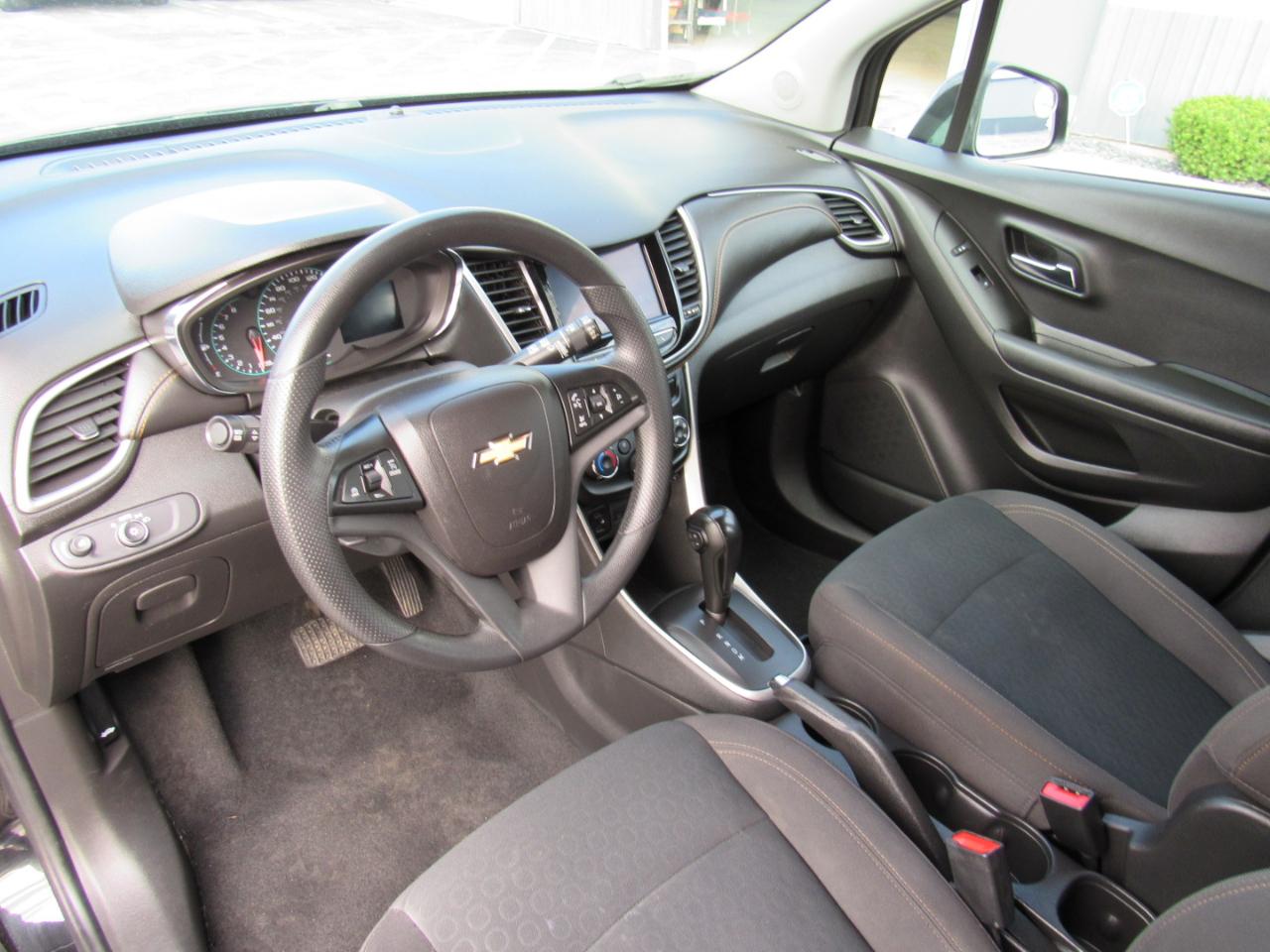 Chevrolet Trax FWD 4dr LS 2021