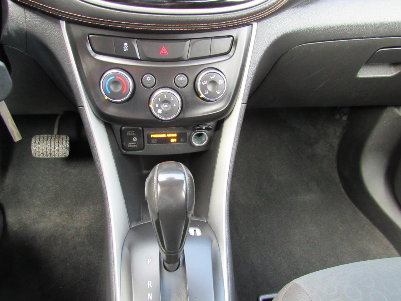 Chevrolet Trax FWD 4dr LS 2021