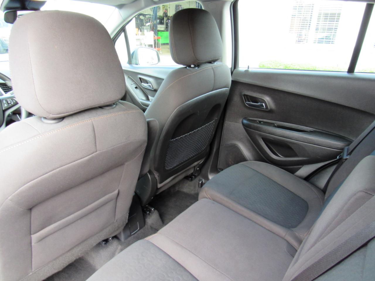 Chevrolet Trax FWD 4dr LS 2021