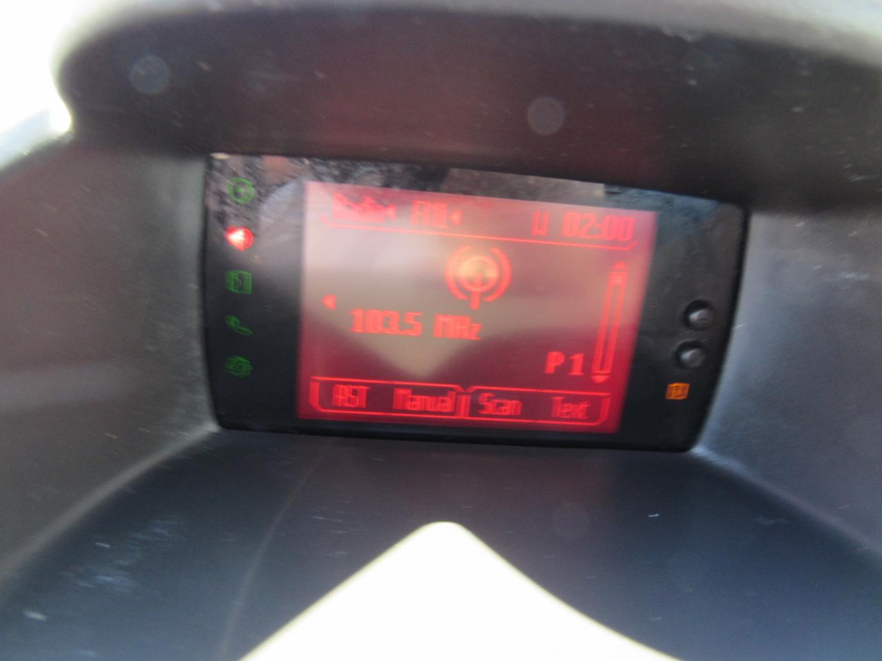 Ford Fiesta 4dr Sdn SE 2012