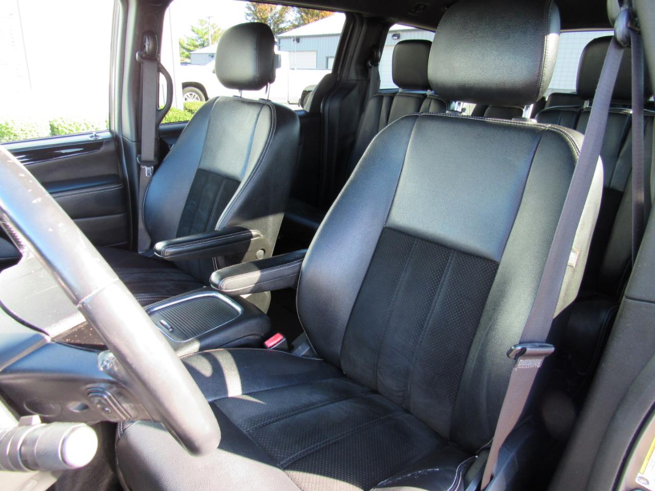 Dodge Grand Caravan 4dr Wgn SXT Plus 2015