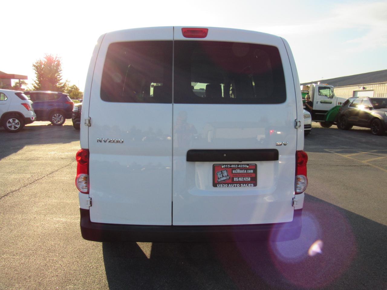Nissan NV200 I4 SV 2013