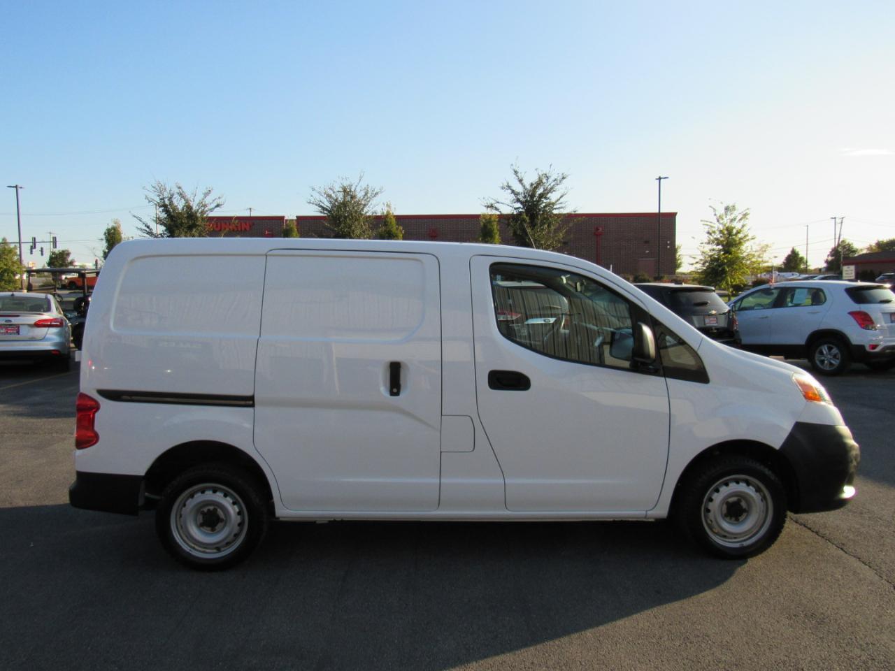 Nissan NV200 I4 SV 2013