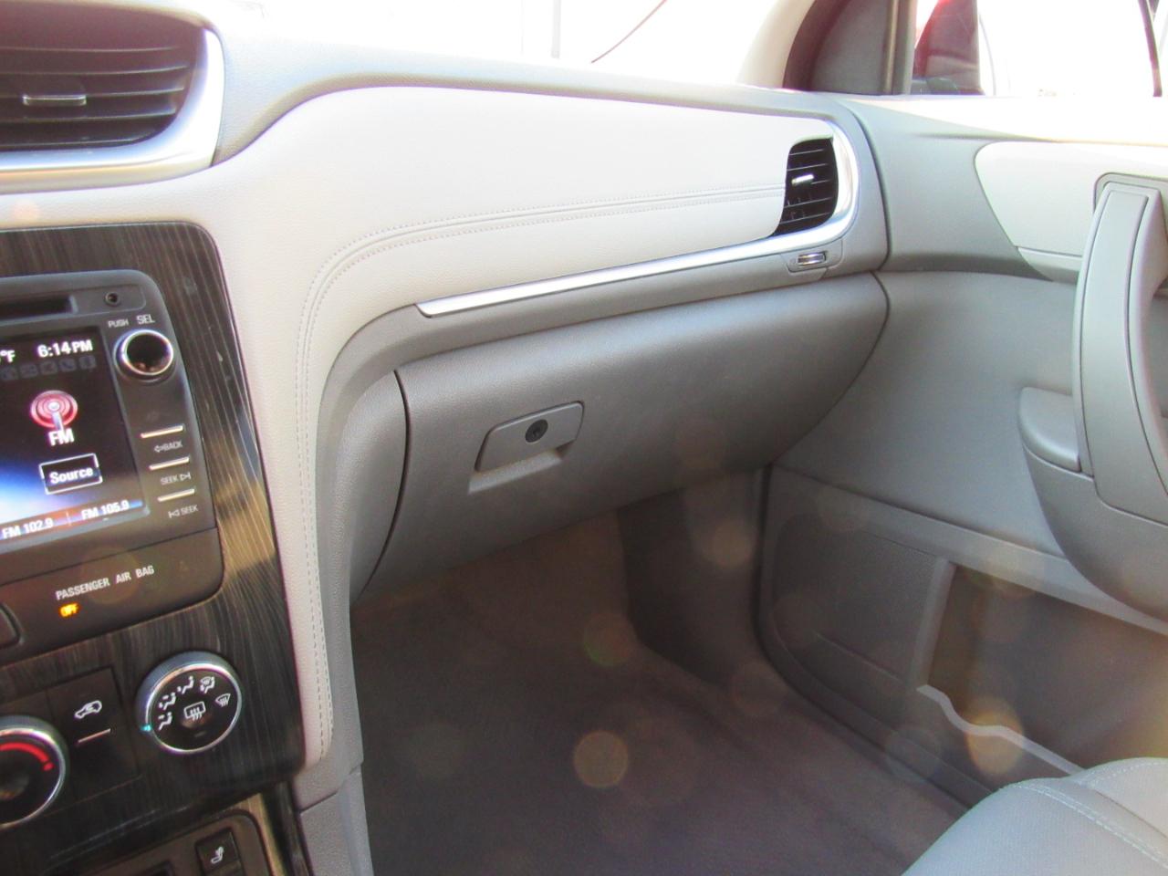 Chevrolet Traverse AWD 4dr LT w/1LT 2017