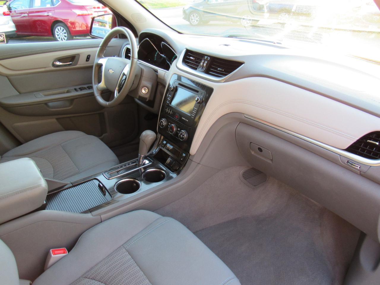 Chevrolet Traverse AWD 4dr LT w/1LT 2017