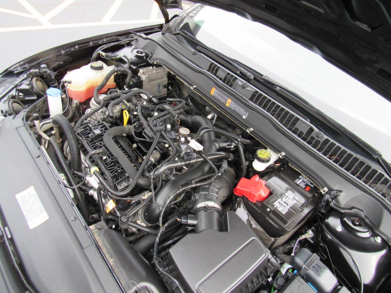 Ford Fusion SE FWD 2020