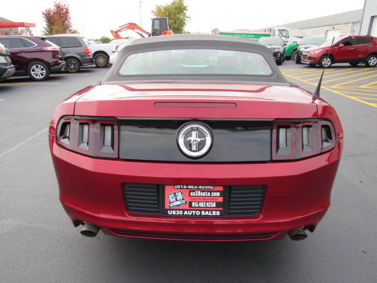 Ford Mustang 2dr Conv V6 2014