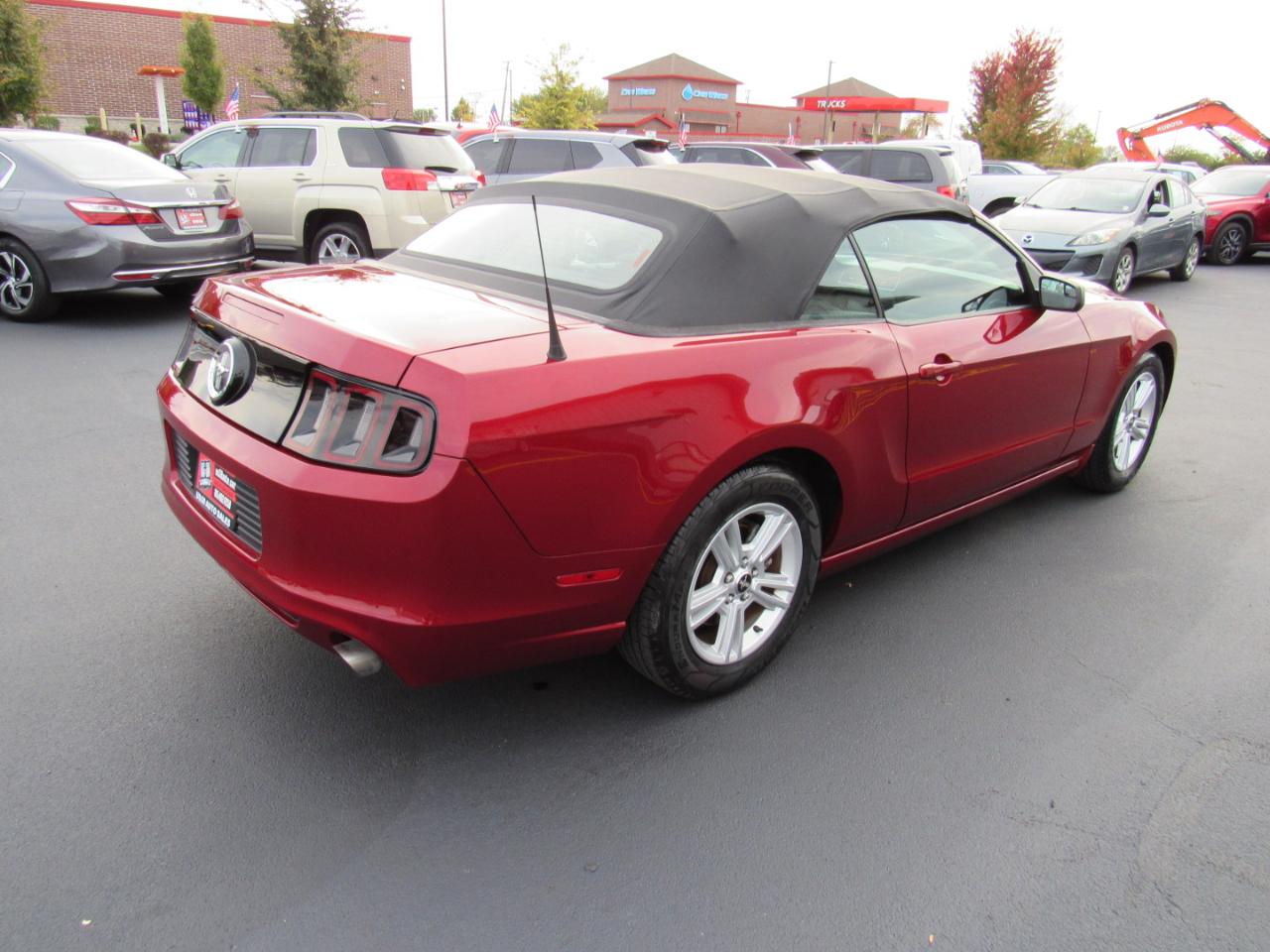 Ford Mustang 2dr Conv V6 2014